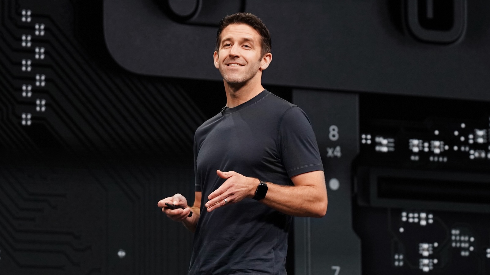 Apple Menghadiahkan Keputusan Tegas pada Era Ternus 